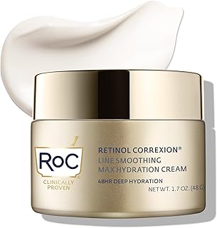 Retinol Moisturizer Benefits for Anti-Aging, Tone & Texture